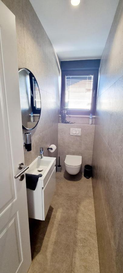 Dinary Apartman Вир Экстерьер фото